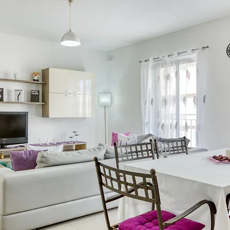 דירה Modern 2br With Private Balcony In St. Paul's By 360 Estates *