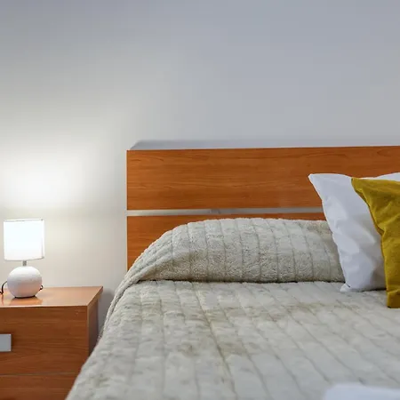 Modern 2br With Private Balcony In St. Paul's By 360 Estates דירה *