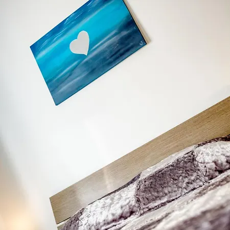 דירה Modern 2br With Private Balcony In St. Paul's By 360 Estates